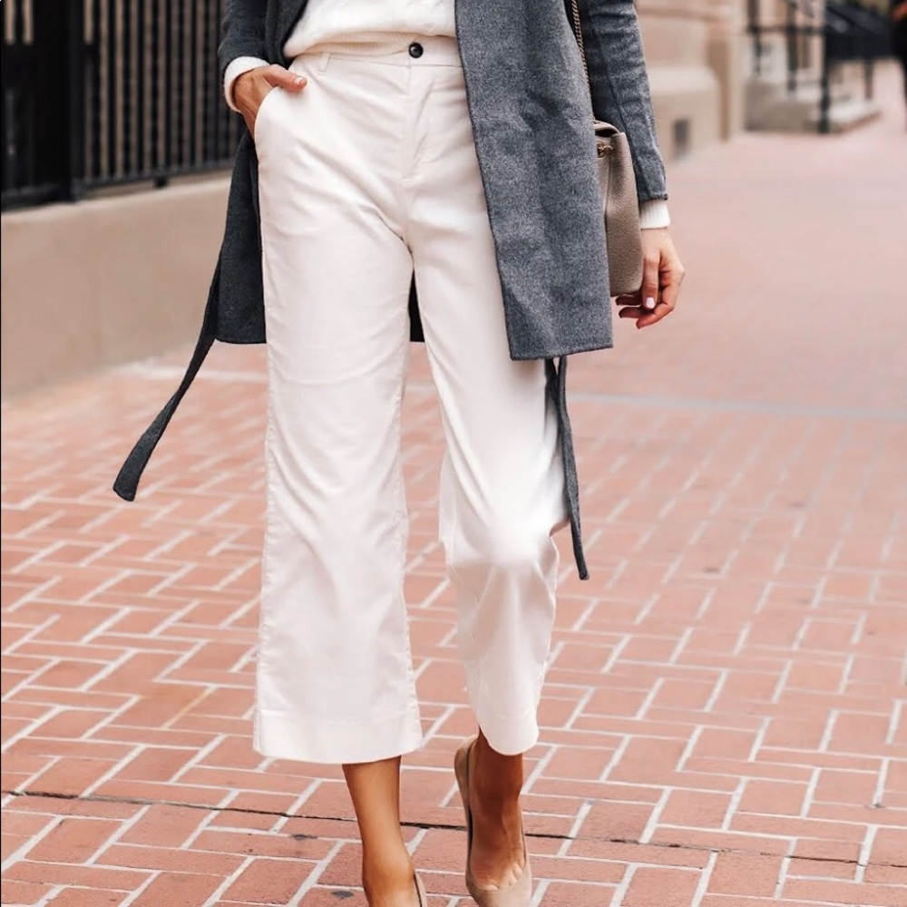 Banana Republic Winter White corduroy